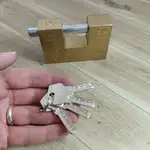 قفل کتابی 94 میلیمتری نیکا برنجی thumb 4