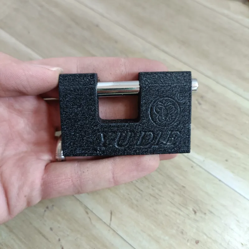 قفل کتابی سایز 80 میلمتری YU DIE gallery1