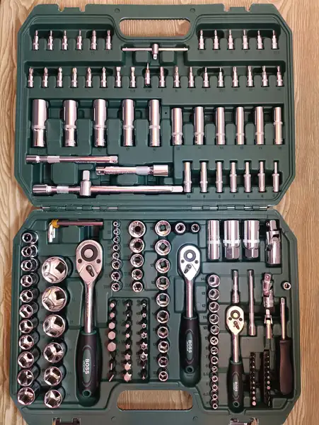 جعبه بکس 172 عددی صنعتی باس مدل BS-172pcs