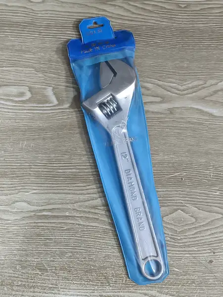 آچار فرانسه الماس نشان Diamond Brand سایز 12 اینچ جنس قدیم