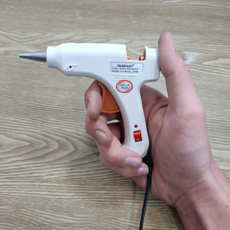 تفنگ چسب حرارتی 20 وات Tonglian مدل TL-108 gallery1