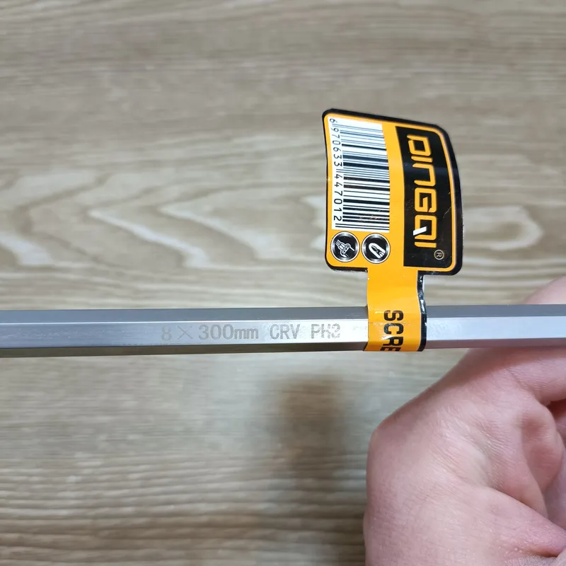 پیچ گوشتی چهارسو ضربه خور آچارخور دینگی سایز 12 اینچ (30سانتی متری) gallery2